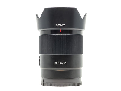 Sony FE 35mm f/1.8 Lens | Scherpe Beelden & Laag Licht