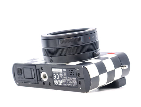 Leica D-LUX 7 Vans x Ray Barbee Édition