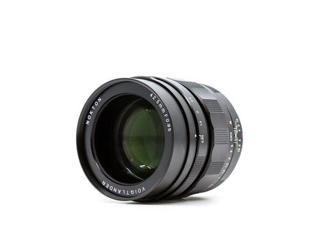 Voigtlander Nokton 42,5 mm f/0,95 - Monture Micro Four Thirds