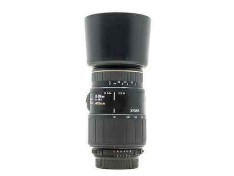 Sigma 70-300mm f/4-5.6 APO Macro - Monture Nikon