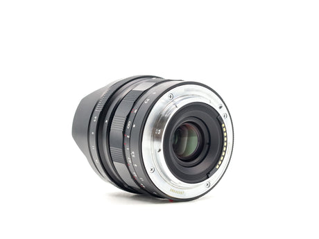 Voigtlander Ultra Wide Heliar 12mm f/5.6 III - Monture Sony E