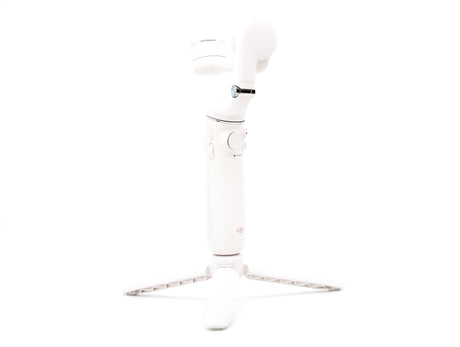 DJI OM 5 Gimbal Stabilizer | Handheld Smartphone Rig