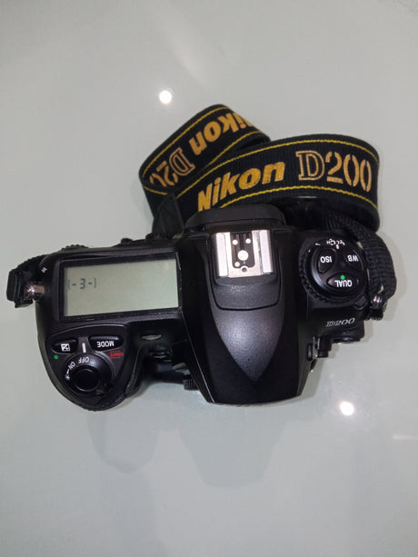 Nikon D200