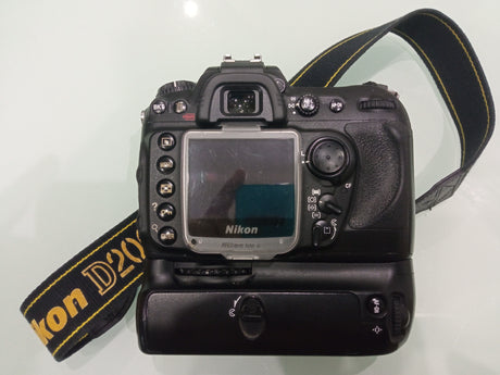 Nikon D200
