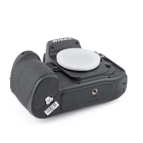 Nikon F100 (Boîtier uniquement)