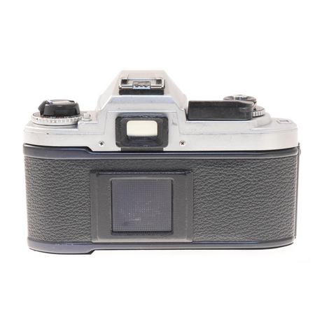 Nikon FG + 50mm f1.8 Series E Lens