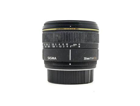 Sigma 30mm f/1,4 EX DC - Monture Pentax