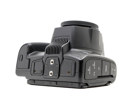 Blackmagic Design Pocket Cinema Camera 6K G2 - Monture Canon EF