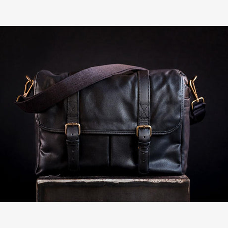 Roma Zwarte Waxed Canvas Cameratas