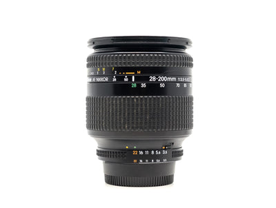 Nikon AF Nikkor 28-200mm f/3,5-5,6D