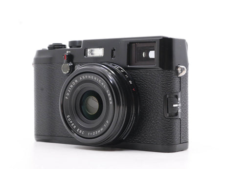 Fujifilm X100 (Édition limitée noire)
