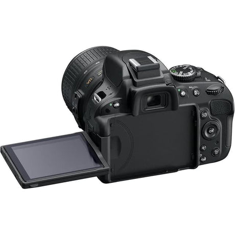 Réflex D5100 - Noir + Nikon AF-S DX ED VR 18-105mm f/3.5-5.6