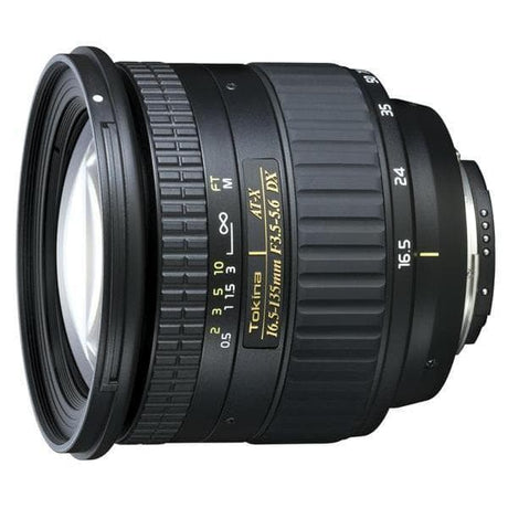 Nikon F 16,5-135mm f/3.5-5.6 lenzen
