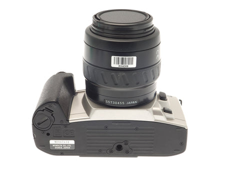 Minolta Dynax 404si + 35-70mm f3,5-4,5 AF