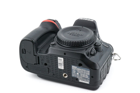 Nikon D7200 (Body) | Camera Market