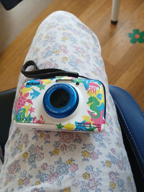Nikon Coolpix W100