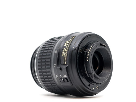 Nikon AF-S DX Nikkor 18-55mm f/3.5-5.6G ED II