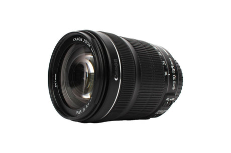 Canon EF-S 18-135mm f/3,5-5,6 IS STM