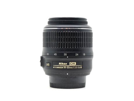 Nikon AF-S DX Nikkor 18-55 mm f/3,5-5,6G VR