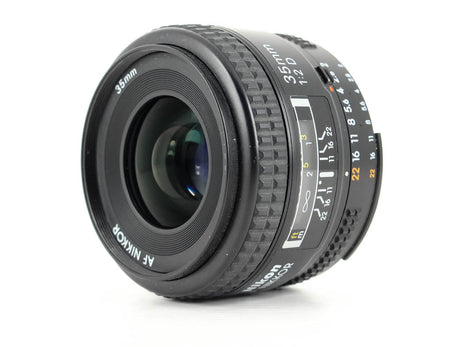 Nikon AF Nikkor 35 mm f/2D