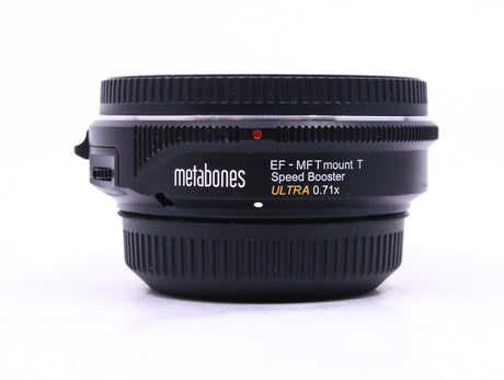Metabones EF vers Micro Four Thirds T Speed Booster ULTRA 0,71x