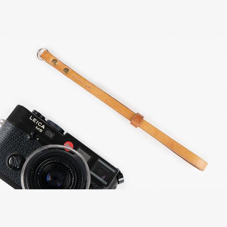 Berlin #203 - Camera riem van getand leer