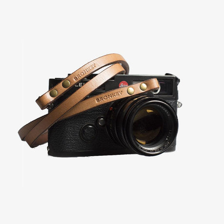 Berlin #103 - Camera riem van getand leer