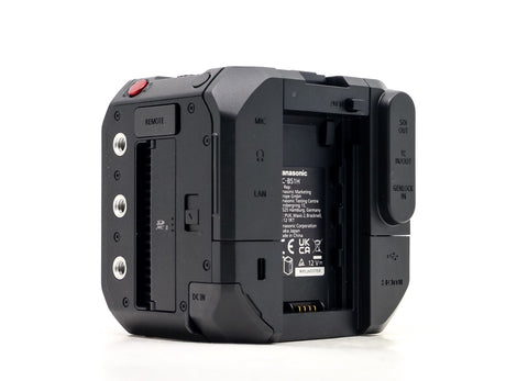 Panasonic Lumix DC-BS1H