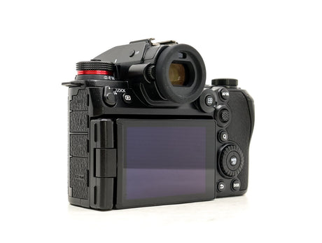 Panasonic Lumix S1R II