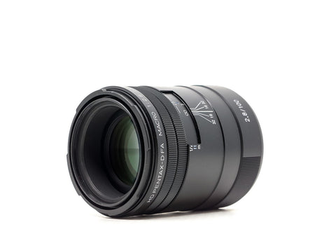 Pentax HD Pentax-D FA 100mm f/2.8 ED AW