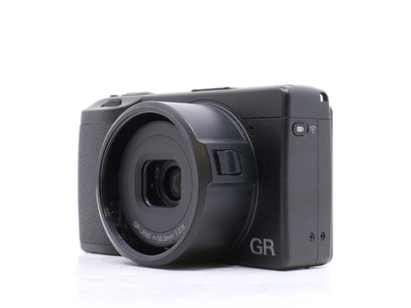 Ricoh GR III HDF