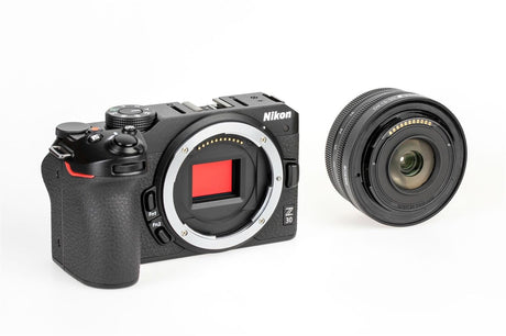 Nikon Z30 avec NIKKOR Z DX 16-50/3,5-6,3 VR