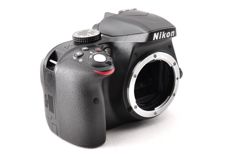 Nikon D3300 24,1 MP Reflex AF-S DX 18-55 mm f/3,5-5,6 G ED II