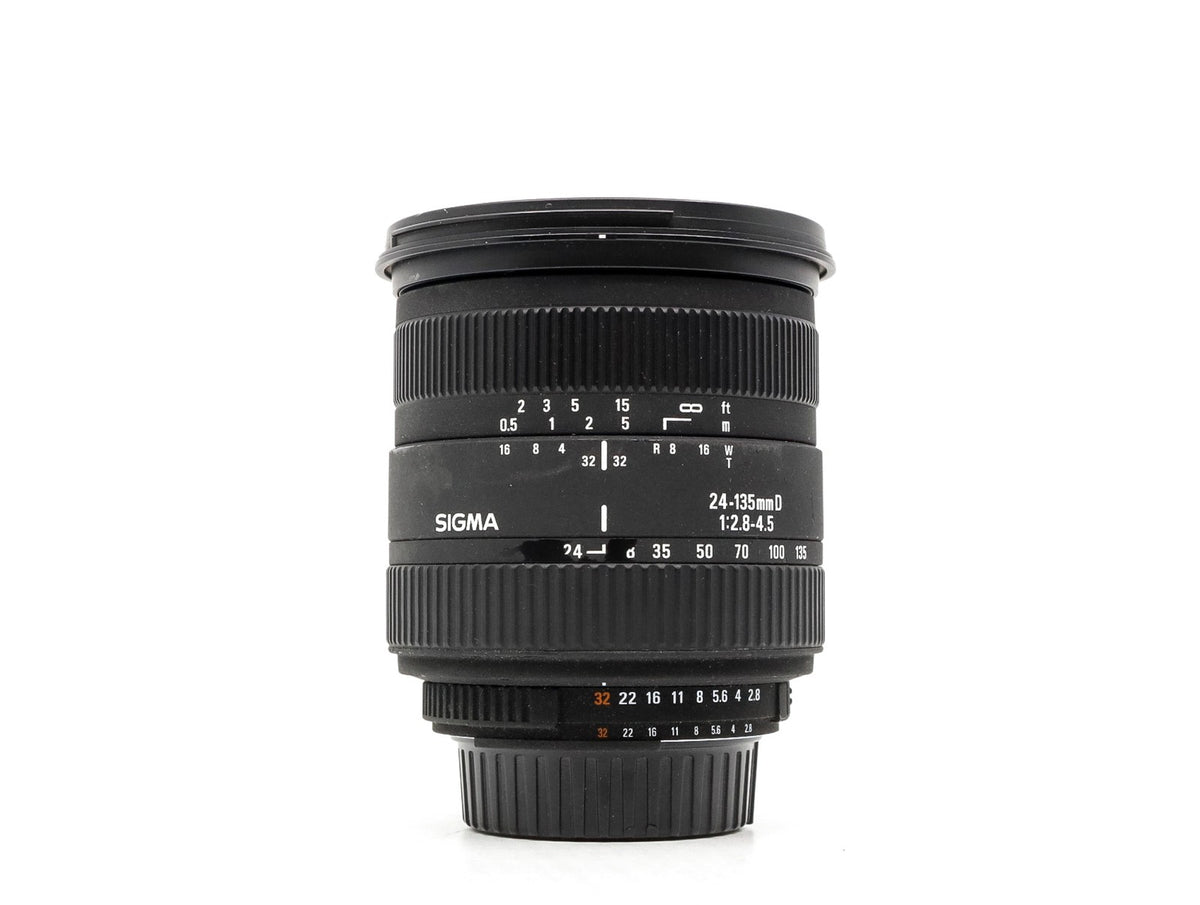 Sigma 24-135mm f/2.8-4.5D IF - Nikon Fit · hoofdafbeelding