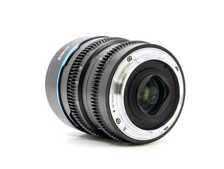 Sirui 75mm T1.2 Nightwalker - Canon RF fit