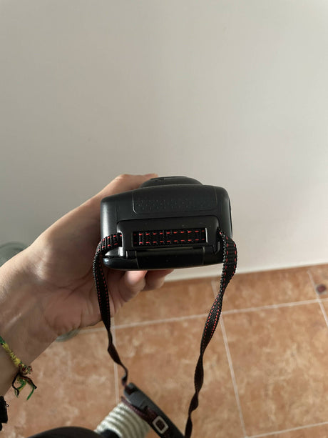 Nikon AW35 | Robuuste Waterdichte Compactcamera's