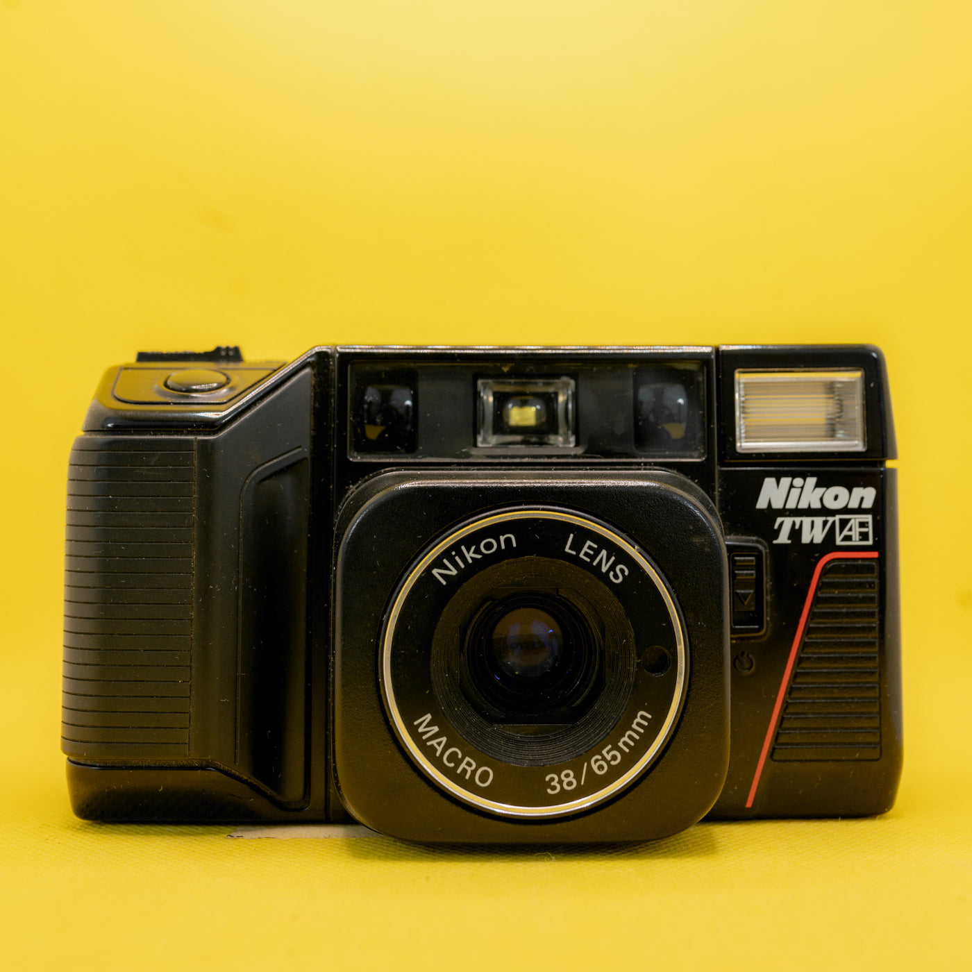 Nikon L-35TW - Appareil Photo Argentique Compact Zoom 35mm · image principale