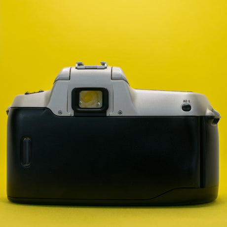 Nikon F50 - Appareil Photo Argentique 35mm SLR Classique