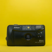 Nikon AF220 - 35mm Compact Film Camera de segunda mano en Camera Market