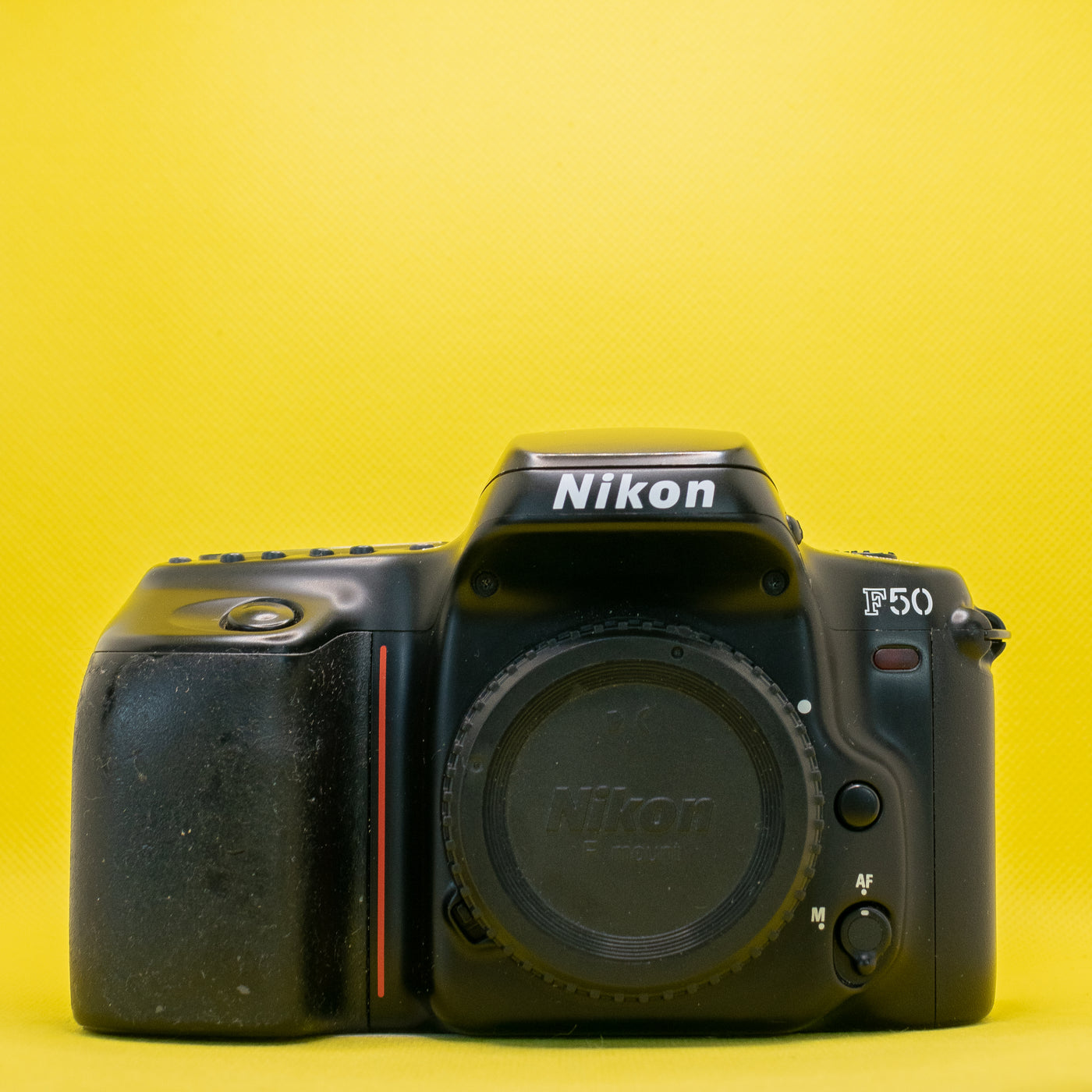 Nikon F50 (Body) - 35mm Analoge Spiegelreflexcamera (SLR) · hoofdafbeelding