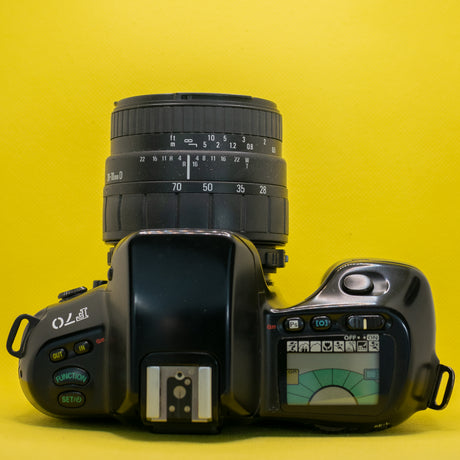 Nikon F70 - Appareil Photo Argentique 35mm Reflex